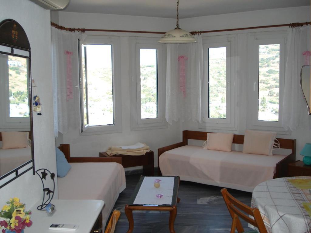 Meltemi Batsi (Andros)