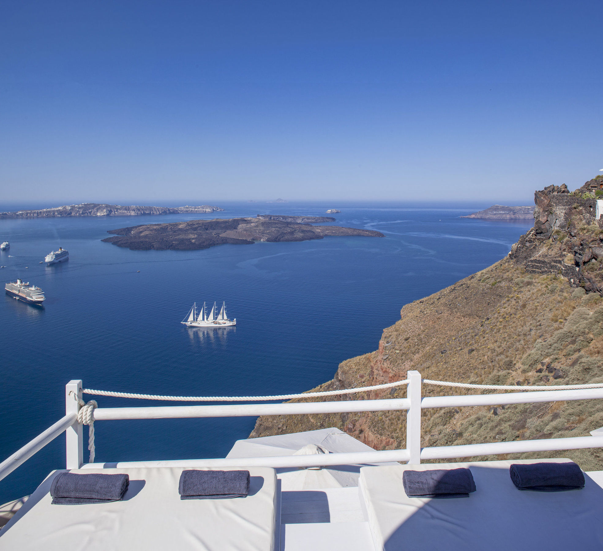 Hotel On The Rocks - Small Luxury Of The World (adults Only)
