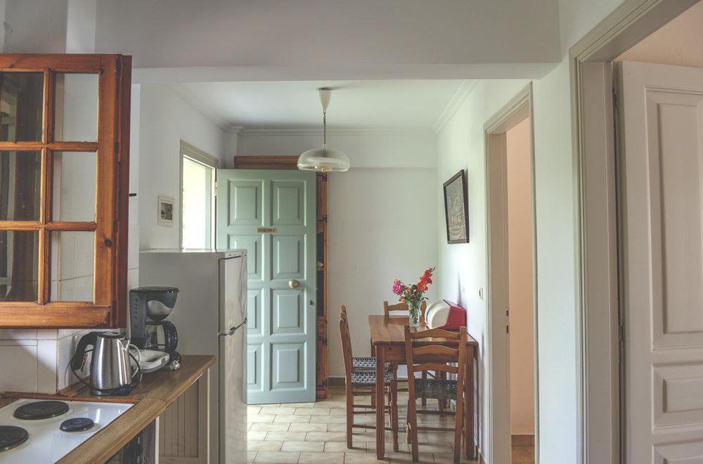 Aparthotel Aronda 3*