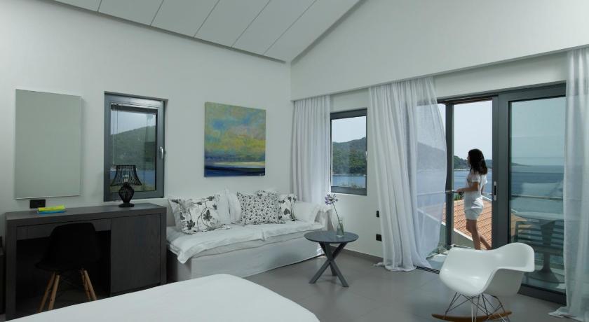 Adrina & Hotel Panormos (Skopelos)