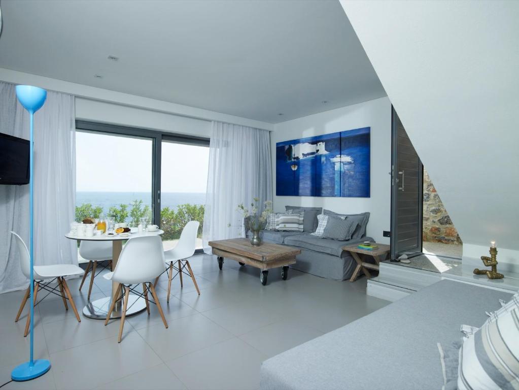 Adrina & Hotel Panormos (Skopelos)