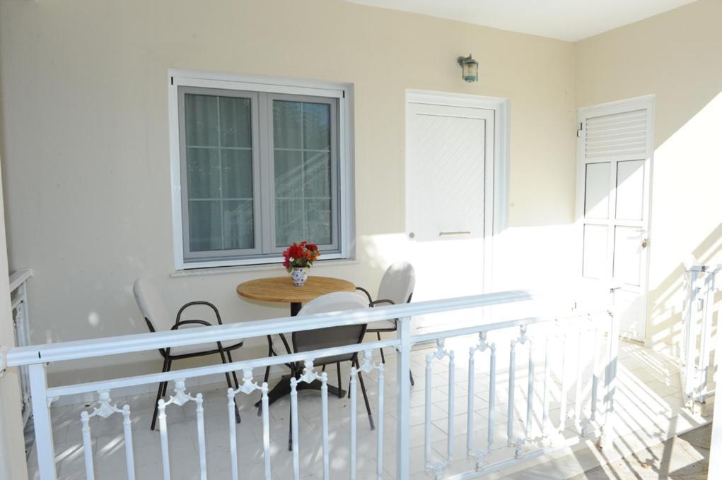 Samos Apartment *