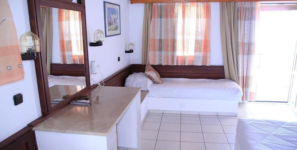 Hotel Corfu Village (adults Only)