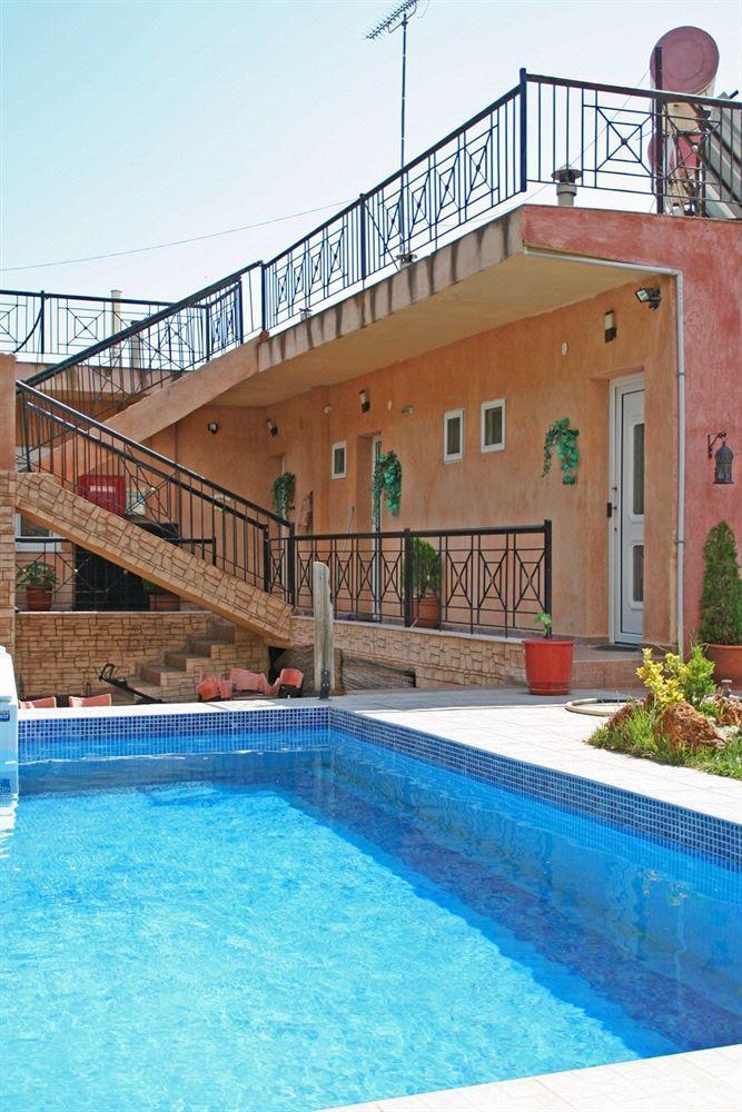 Hotel Amaris Wishes