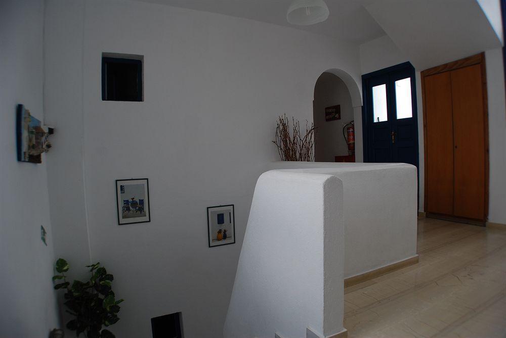 Aparthotel Aretousa 3*