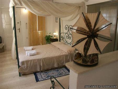 Aparthotel Nomikos 4*
