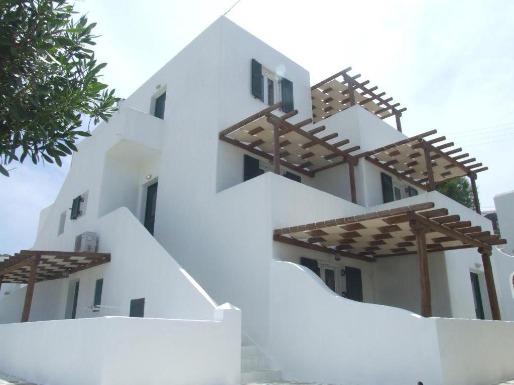 Sahas * Mykonos Town