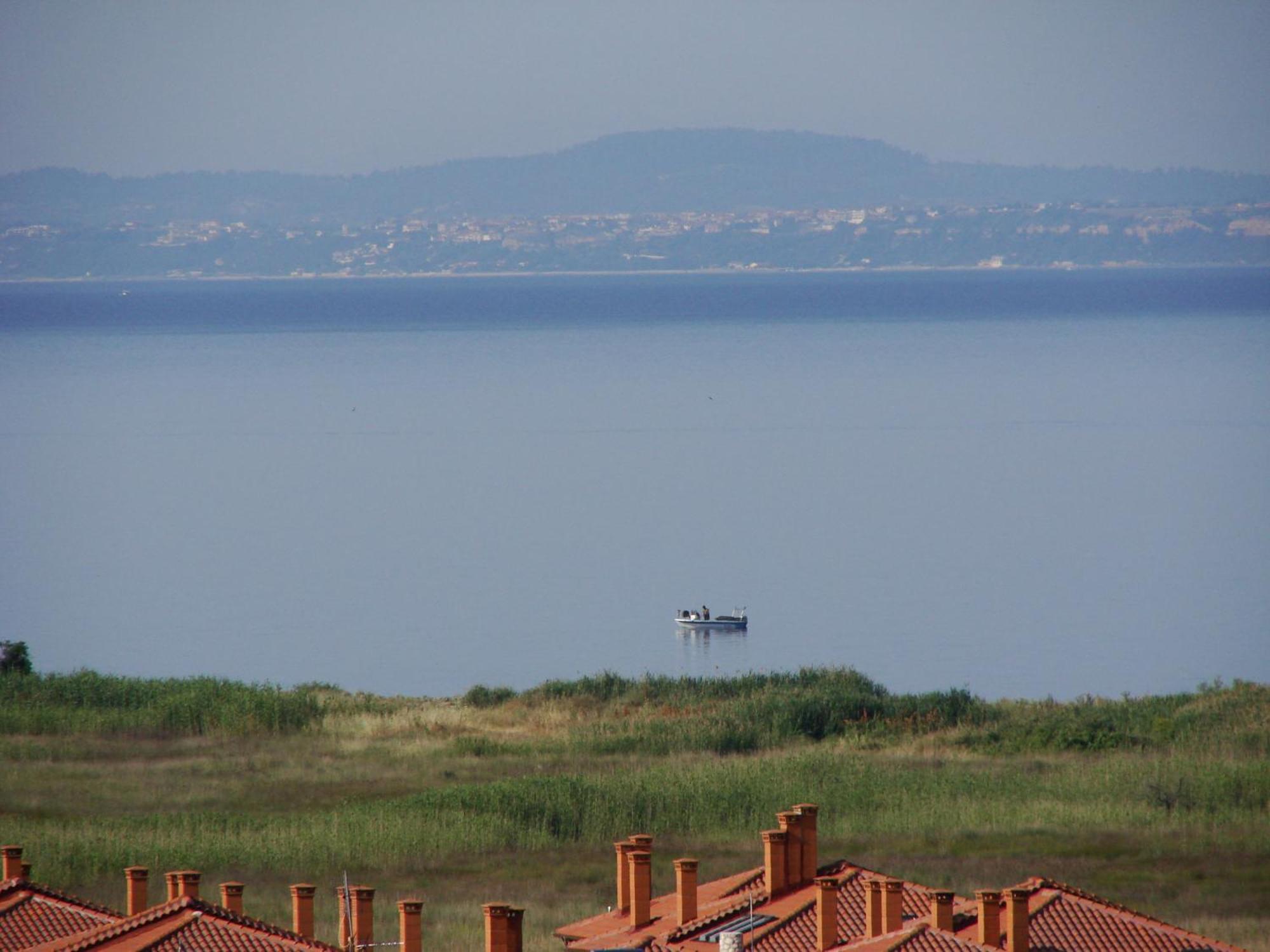 Karpetis A Paradise
