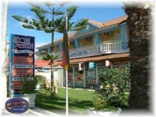 Aparthotel Tom & John Center 4*