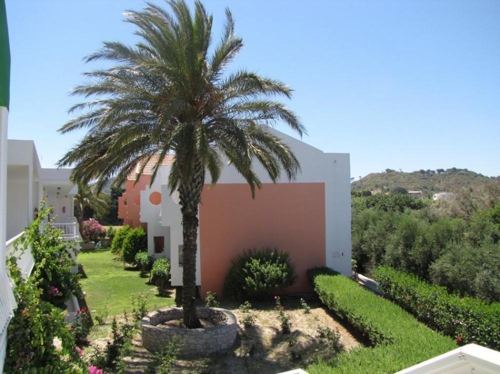 Aparthotel Valsami