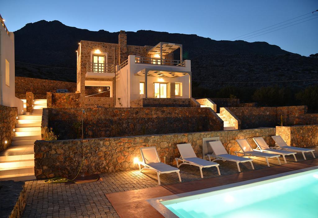 Ammothines Xerokampos (Crete)