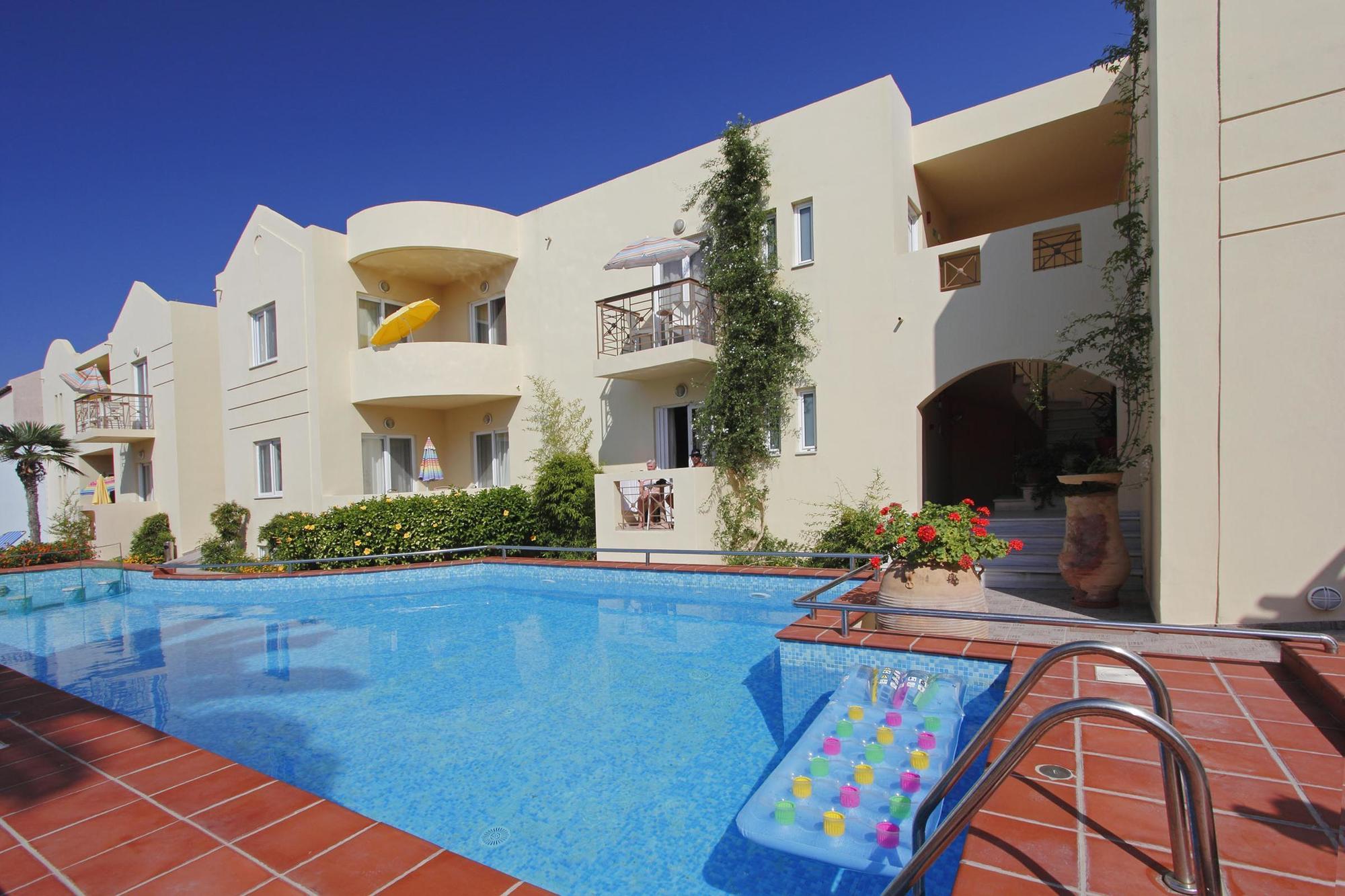 Aparthotel Lambrinos Platanias (Crete)