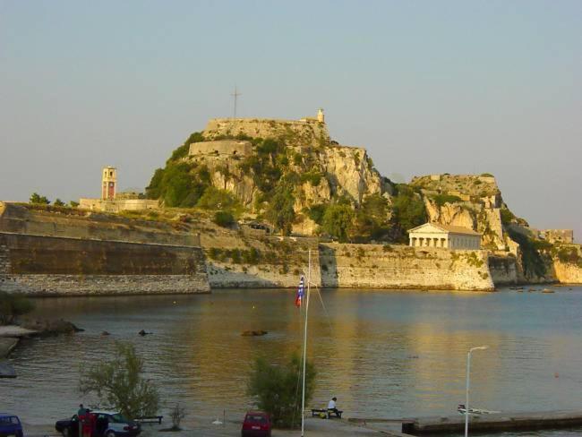 Meltemi Appartments Perama (Corfu)