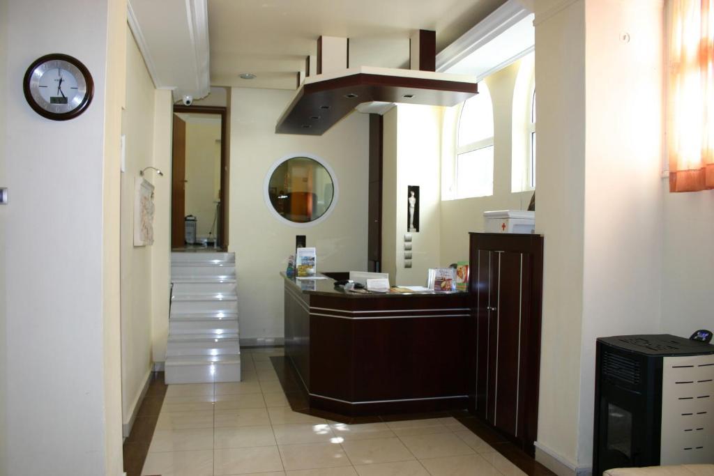Hotel Petit Palais 2*