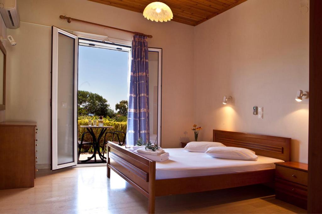 Mirtia Studios Apartment *