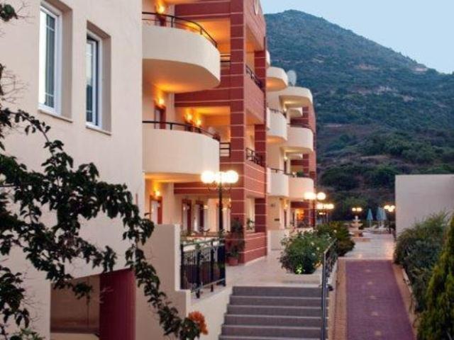 Apartment Elpis And