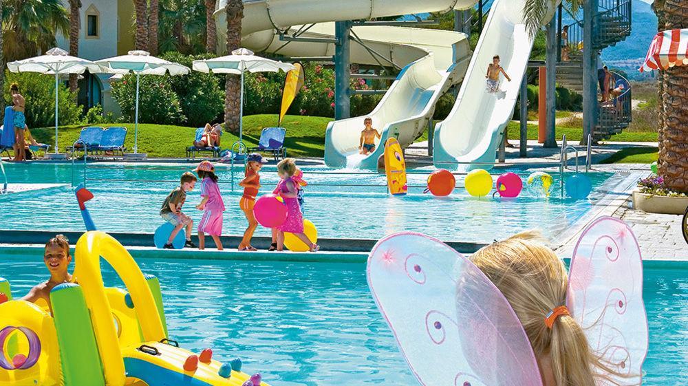 Resort Grecotel Casa Paradiso 4*