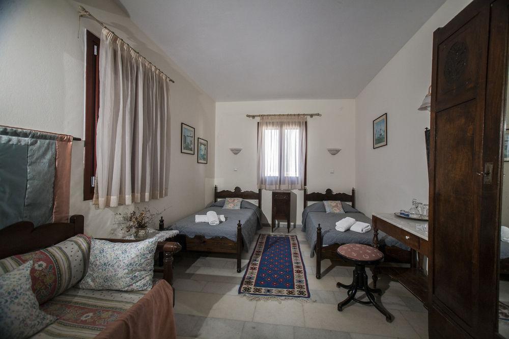 Chateau Zevgoli Hotel 2*