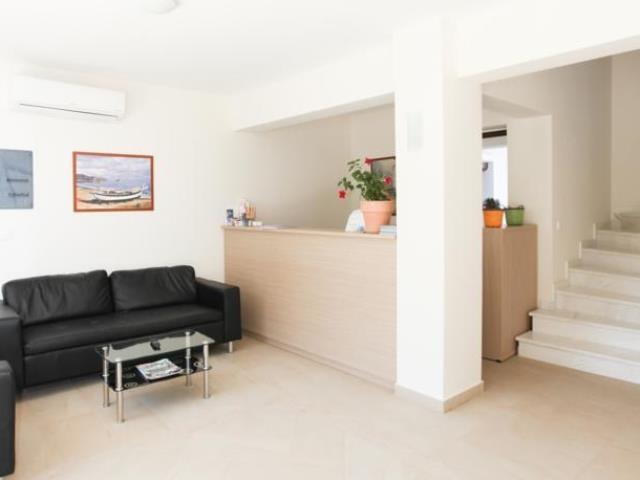 Somnia Aparthotel