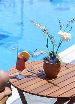 Kokkari Beach Hotel 3*