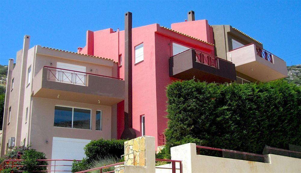 Amalia Residences Villa *