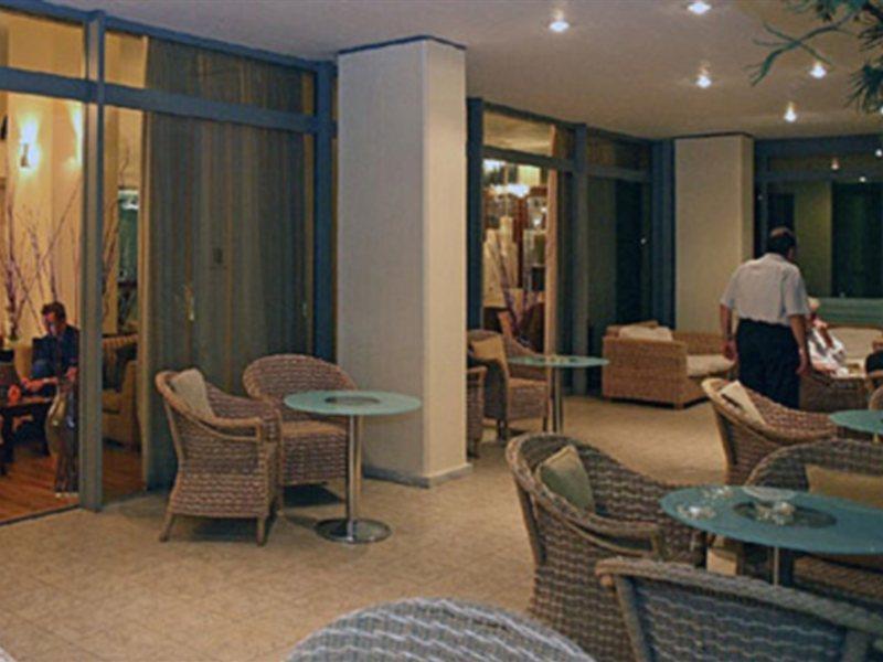 John's Hotel 3*