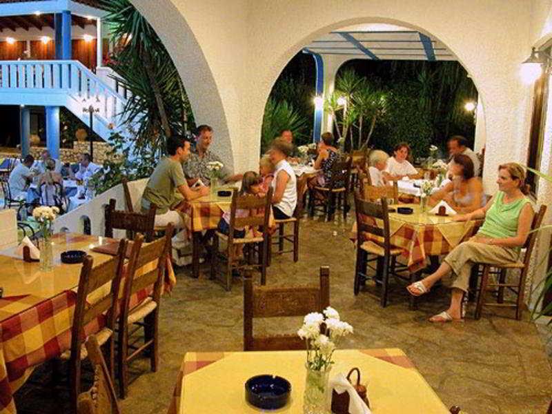 Folia Chania Agia Marina (Crete)