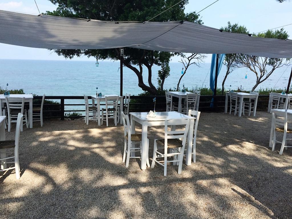Beach View Apartment Petalidi