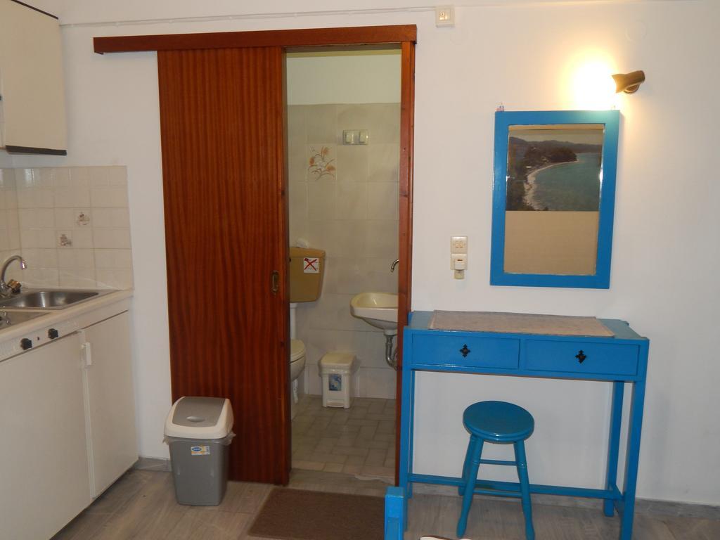 Dimitris Studios Apartment Kokkari