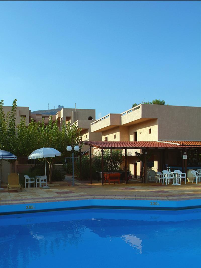 Irene Hotel *