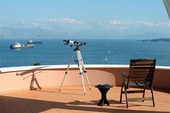 Nikolaos House Aparthotel 2*