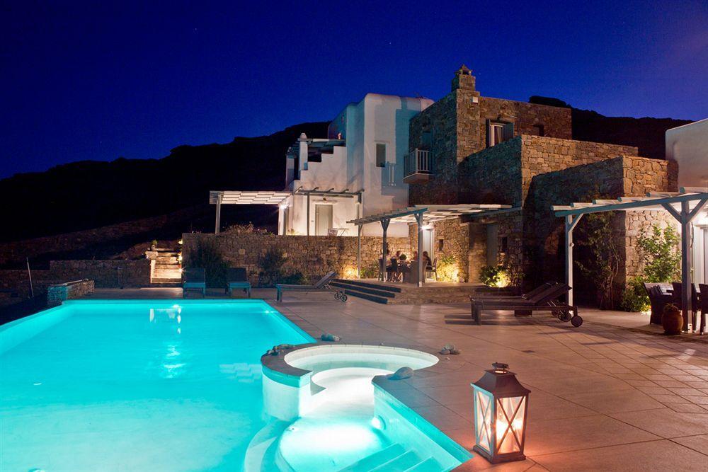 Niriides Homes & 3* Elia (Mykonos)