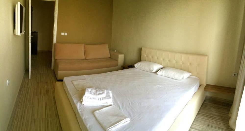 Crown Aparthotel 3*