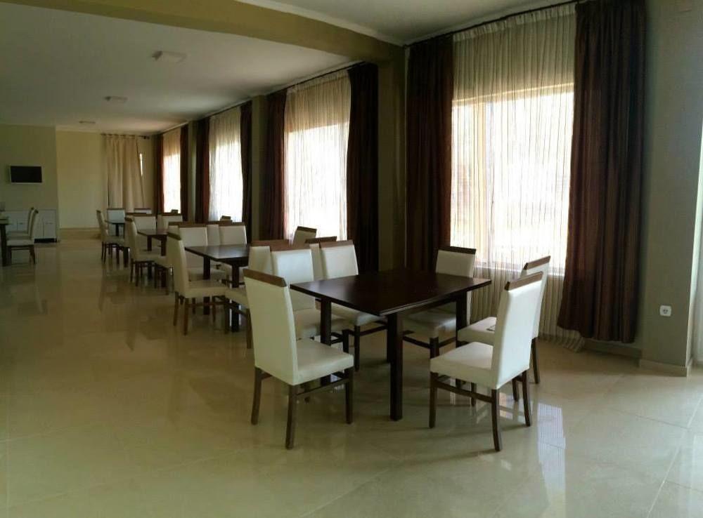 Crown 3* Nea Skioni