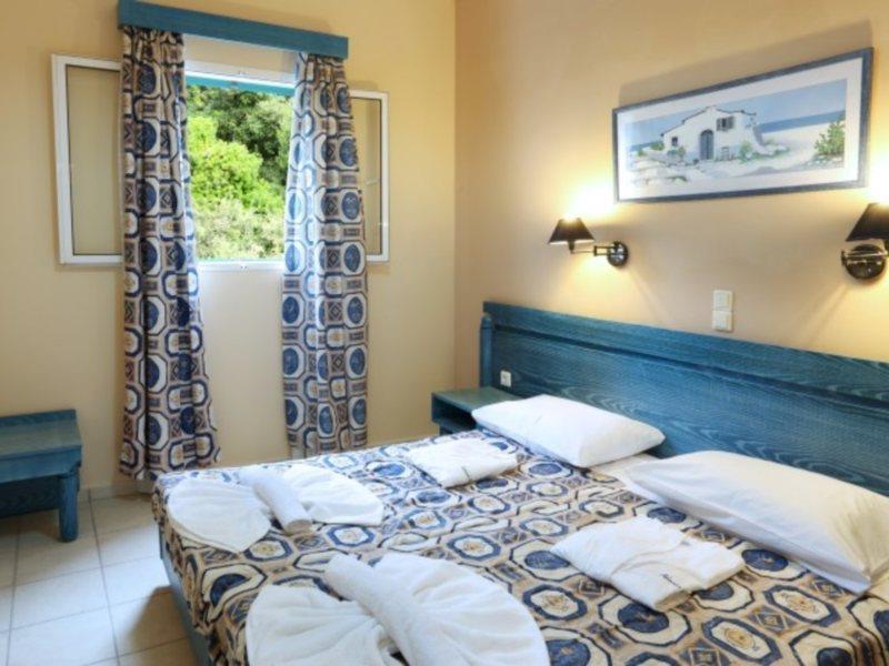 Rebecca's Village Hotel Karousades (Esperies)