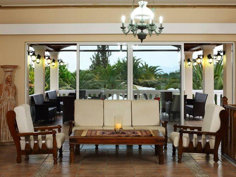 Rebecca's Village Hotel Karousades (Esperies)