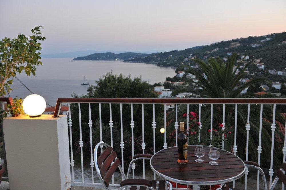 Poseidon 3* Skiathos Town