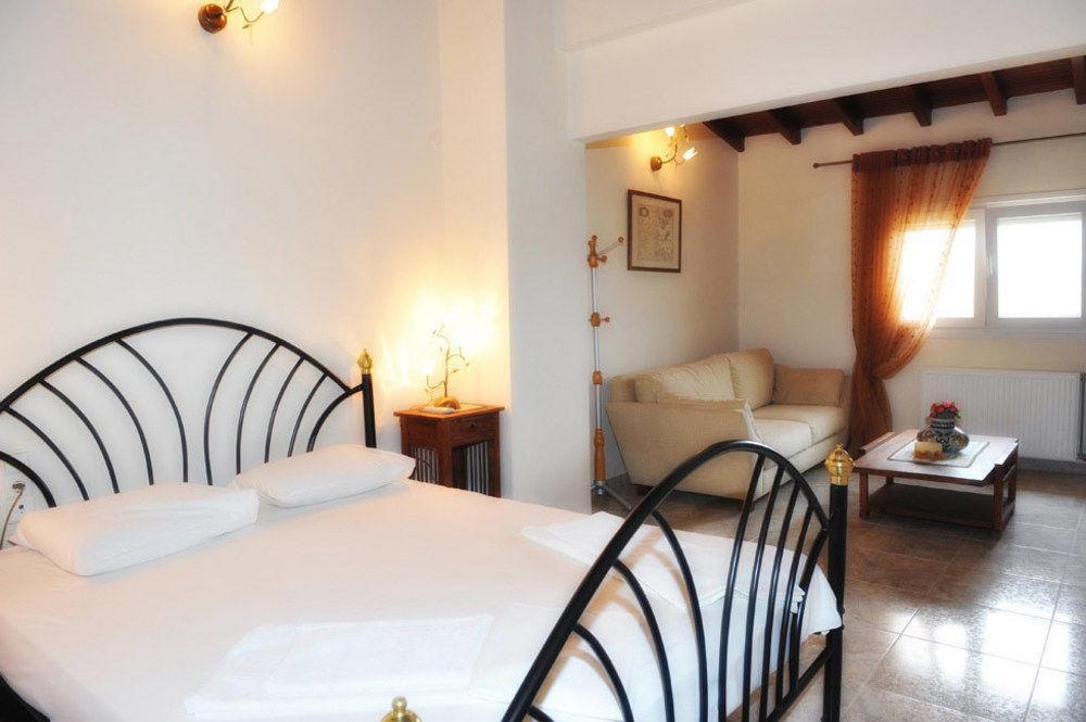 Poseidon Aparthotel Skiathos Town