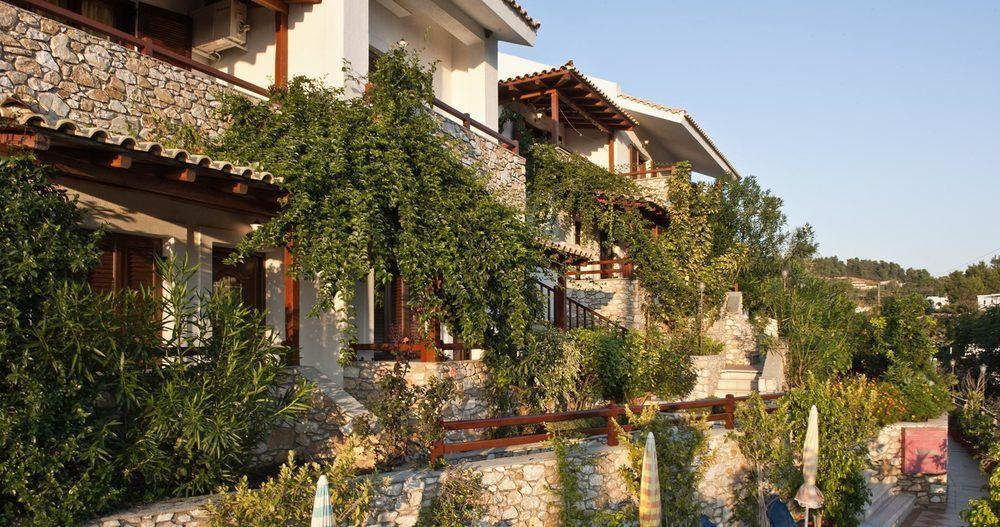 Maraki Aparthotel Platanias (Skiathos)
