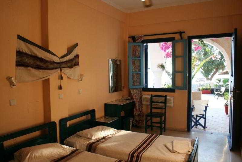 Hotel Arion Bay Santorini 3*