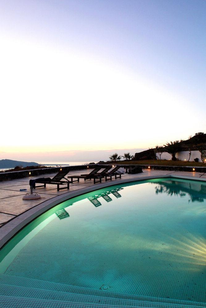 Periscope Villa *