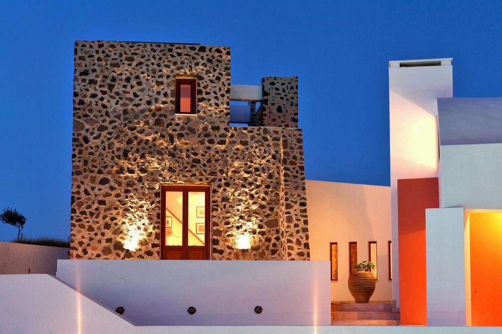 Periscope Villa