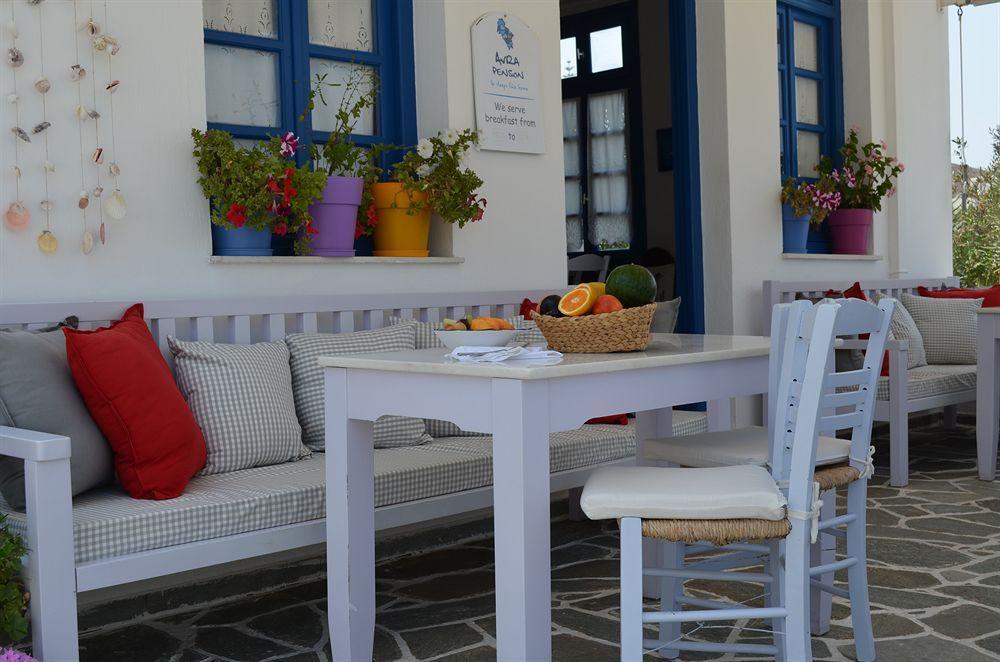 Anna's 2* Karterados (Santorini)