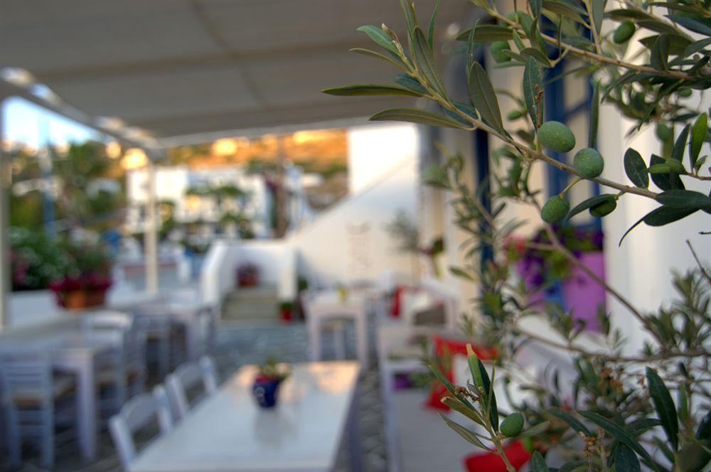 Anna's 2* Karterados (Santorini)
