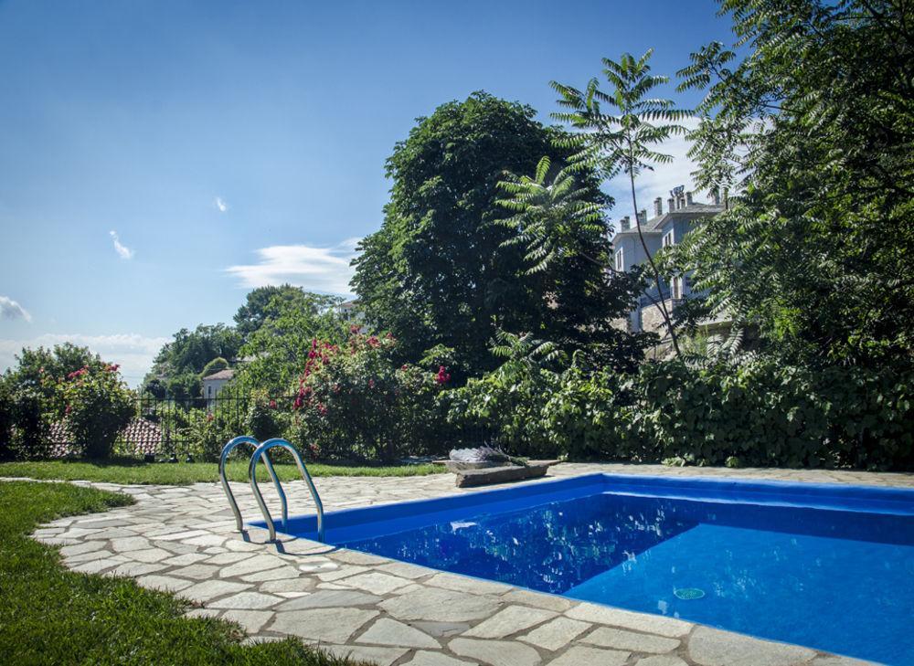 Triantafillies Guest house