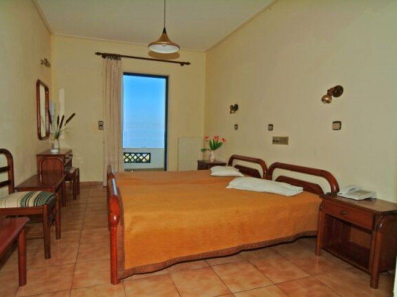 Apellis Hotel 2*