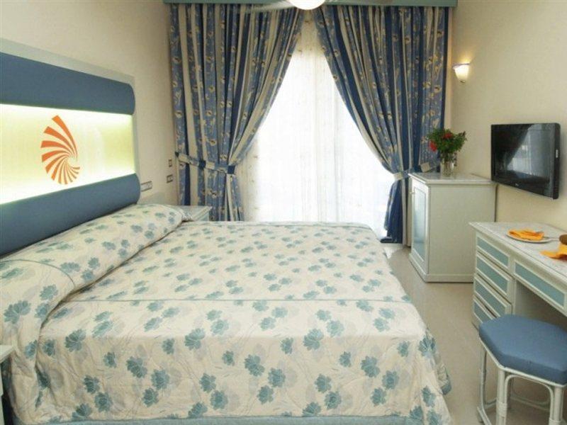 Mare Blue Hotel Ierapetra (Crete)