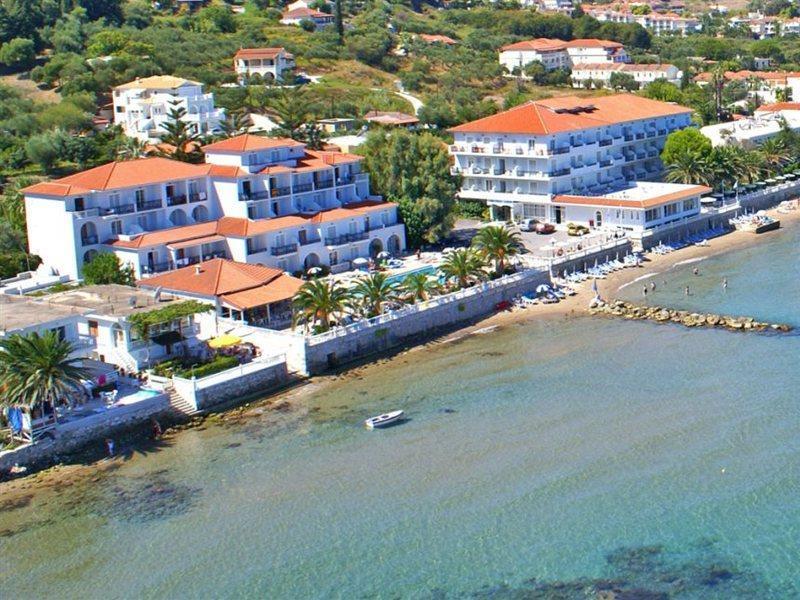 Paradise 3*