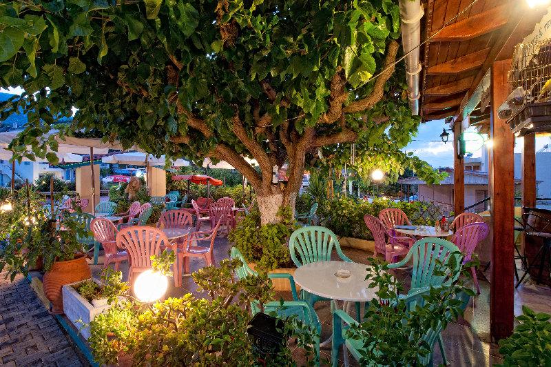 Vasilakis Studios & Apartments 3*