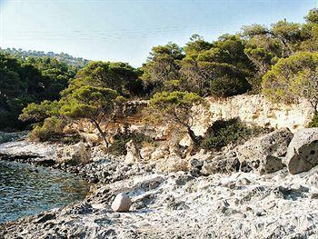 Kavos Bay Seafront Apartment Agia Marina (Aegina)